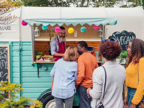 Food Trucks & Pop-Up Dining